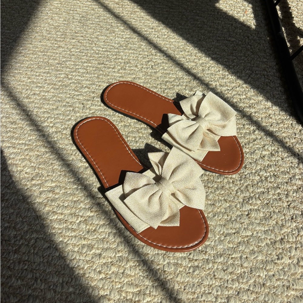 Bow Sandals